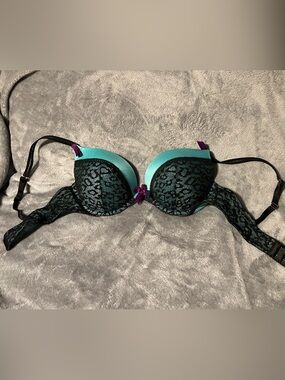 Victoria's Secret Teal and Black Lace Push-Up Bra with Purple Bow